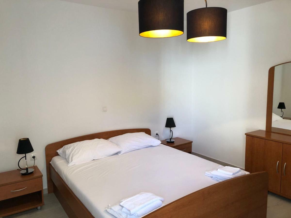 Adriatic House Apartment โนวาลยา ภายนอก รูปภาพ